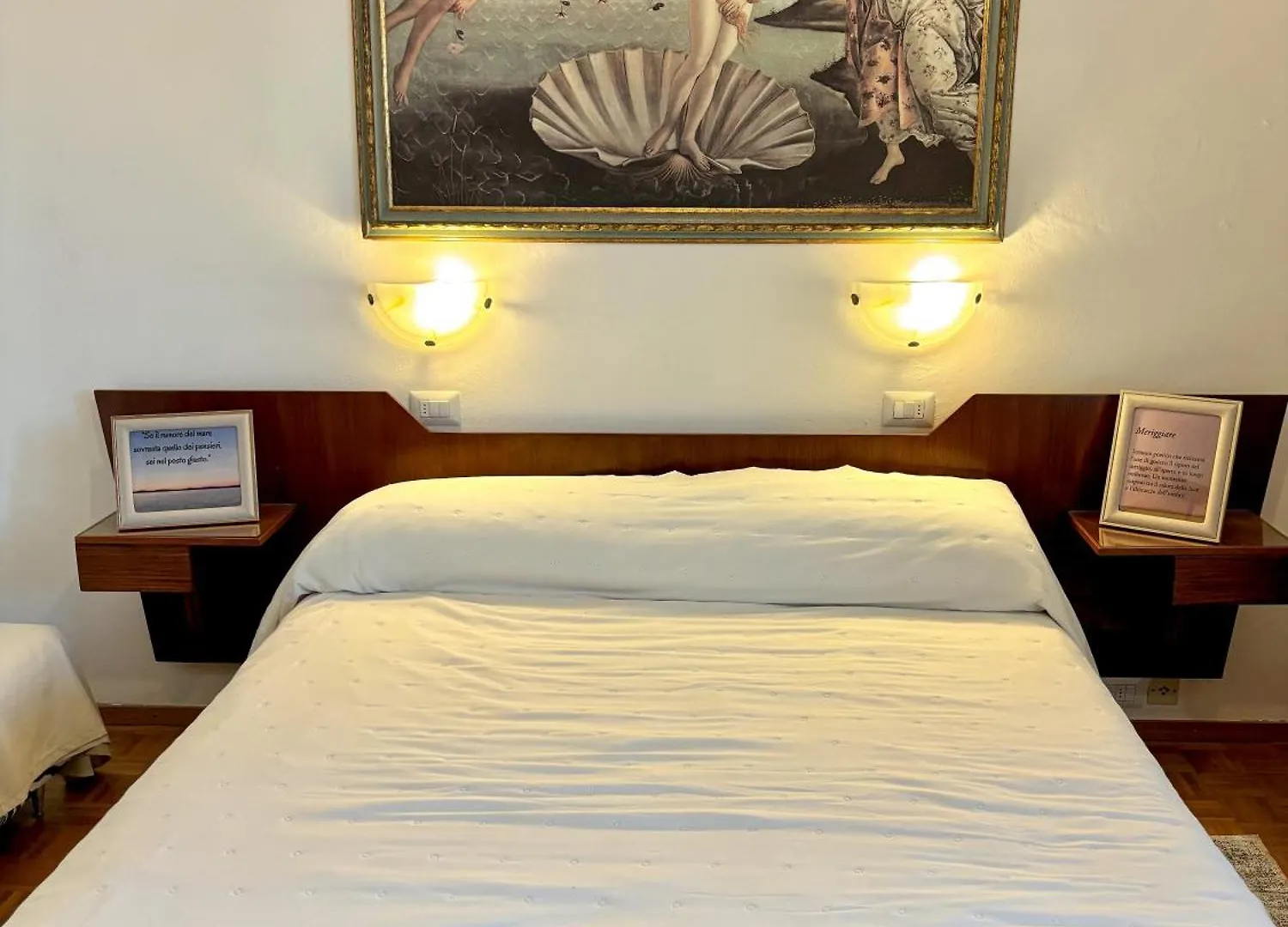 Apartment Appartamento Aria Di Mare Su Viale Ceccarini Riccione Italy