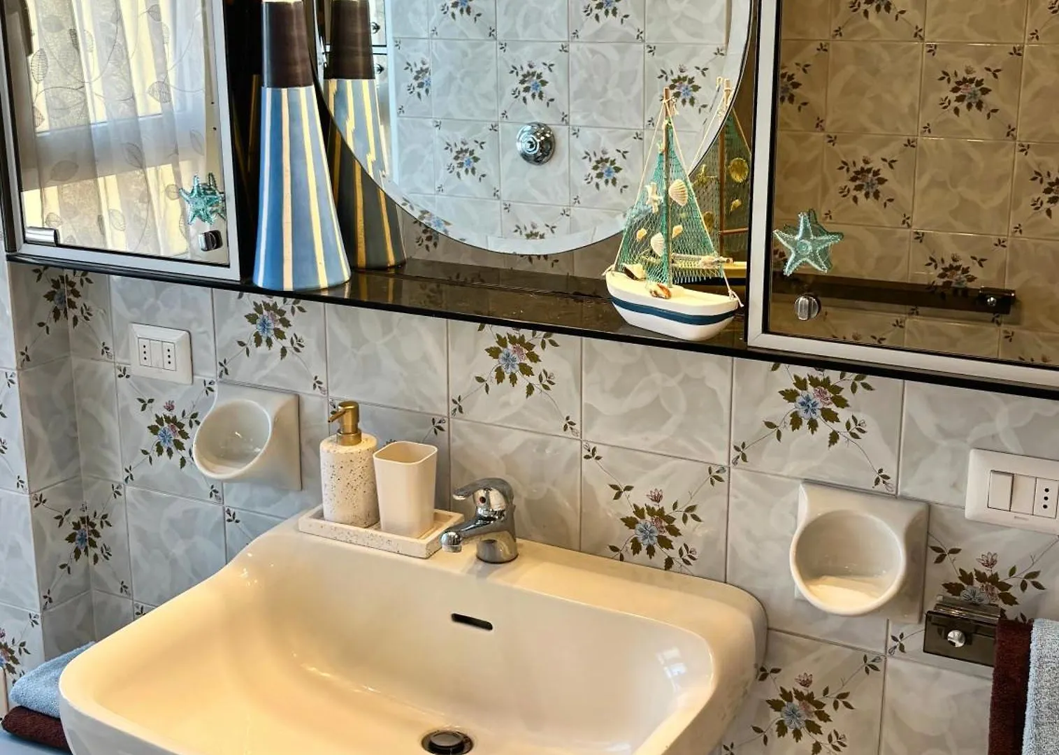 Appartamento Aria Di Mare Su Viale Ceccarini Riccione İtalya